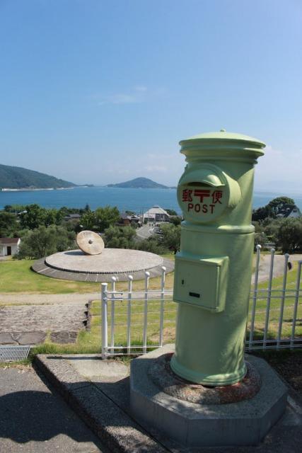 オリーブ公園　ポスト